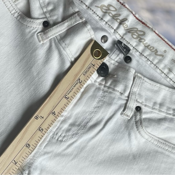 Eddie Bauer White Boyfriend Crop Denim Jeans Size 0 Mid Rise Button Zip Closure - Picture 5 of 8